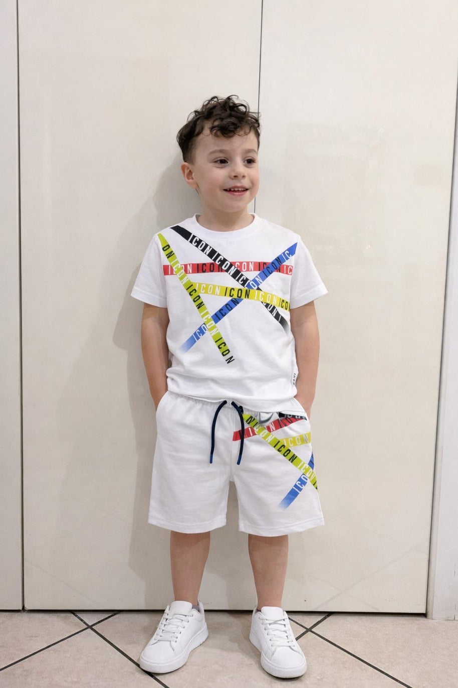 Completo bambino - icon